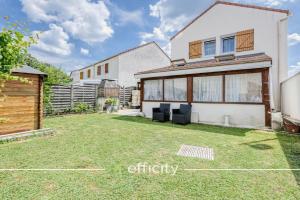 Picture of listing #325913808. House for sale in Roissy-en-Brie