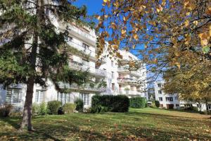 Picture of listing #325914743. Appartment for sale in Sèvres