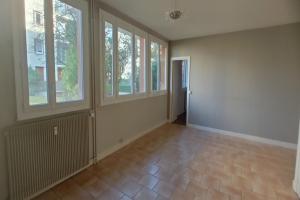 Picture of listing #325921772. Appartment for sale in Marly-le-Roi