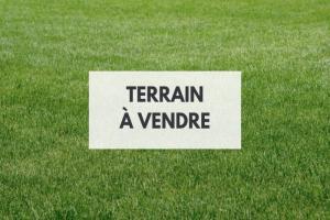 Picture of listing #325953790. Land for sale in Péron
