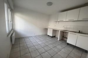 Thumbnail of property #325954414. Click for details