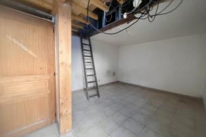 Thumbnail of property #325954420. Click for details