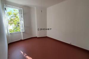 Picture of listing #325966206. Appartment for sale in Marseille