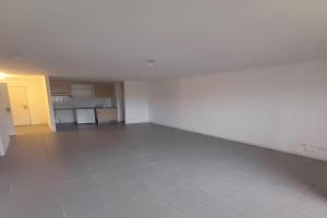 Thumbnail of property #325990489. Click for details