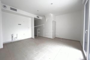 Thumbnail of property #326000698. Click for details
