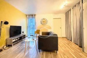 Picture of listing #326008164. Appartment for sale in Angers