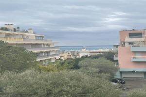 Picture of listing #326035910. Appartment for sale in Antibes