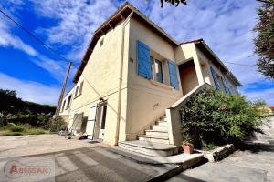 Picture of listing #326044436. House for sale in Port-Saint-Louis-du-Rhône