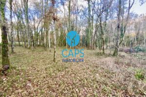 Picture of listing #326047229. Land for sale in Cahors