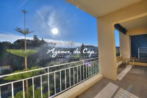 Picture of listing #326063717. Appartment for sale in Saint-Raphaël