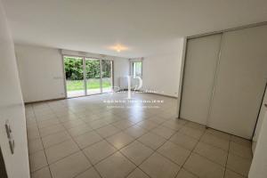 Picture of listing #326110454. Appartment for sale in Bordeaux
