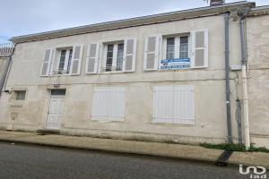 Photo de l'annonce nº 326146723. Bâtiment à vendre sur La Rochelle