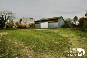 Thumbnail of property #326173030. Click for details