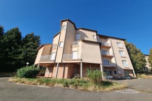 Picture of listing #326254169. Appartment for sale in Saint-Genest-Malifaux