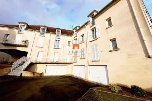 Picture of listing #326267433. Appartment for sale in Épernon