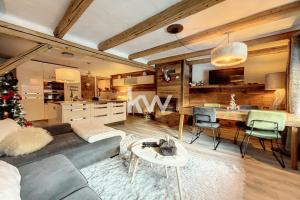 Picture of listing #326370135. Appartment for sale in Courchevel