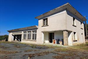 Picture of listing #326382541. House for sale in Saint-Pardoux-Corbier