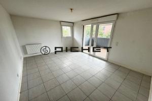 Picture of listing #326402494. Appartment for sale in Cenon