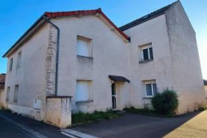 Picture of listing #326409169. Building for sale in Beaune