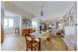 Picture of listing #326434950. Appartment for sale in Paris
