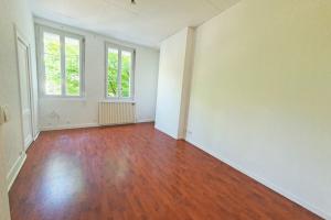 Picture of listing #326504146. Appartment for sale in Bordeaux
