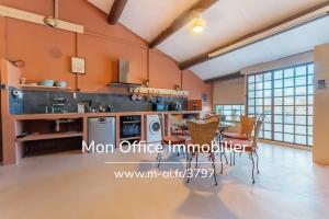 Picture of listing #326526798. Appartment for sale in Marseille
