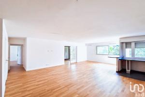 Picture of listing #326574866. Appartment for sale in Beauchamp