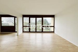 Picture of listing #326596502. Appartment for sale in Vélizy-Villacoublay