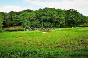 Picture of listing #326719547. Land for sale in Épernon