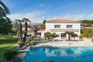 Picture of listing #326739745. House for sale in Cap d'Antibes