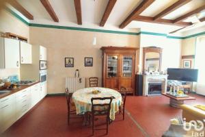 Picture of listing #326743790. Appartment for sale in Marseille