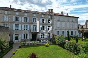 Picture of listing #326762058. Appartment for sale in Barbezieux-Saint-Hilaire