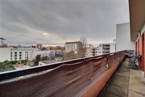 Picture of listing #326775193. Appartment for sale in Aubervilliers