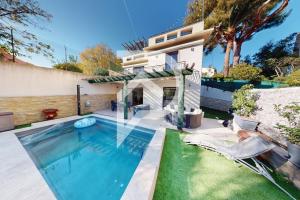Picture of listing #326779184. House for sale in Cannes