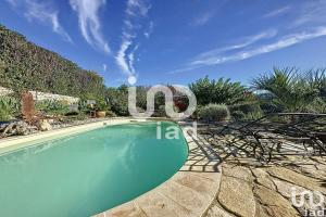 Picture of listing #326786614. House for sale in Carnoux-en-Provence