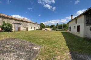 Photo de l'annonce nº 326789186. Maison à vendre sur Chef-Boutonne