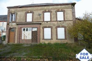 Picture of listing #326790055. Business for sale in Pré-en-Pail-Saint-Samson