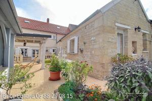 Picture of listing #326813141. House for sale in Nogent-sur-Oise