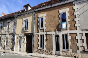 Picture of listing #326846310. Appartment for sale in Yzeures-sur-Creuse