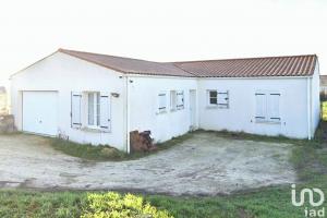 Picture of listing #326857631. House for sale in Saint-Nazaire-sur-Charente