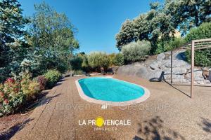 Picture of listing #326859730. House for sale in Marseille