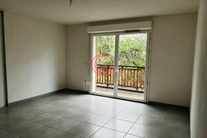 Thumbnail of property #326866439. Click for details