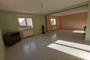 Thumbnail of property #326883172. Click for details