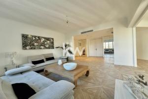 Picture of listing #326888069. Appartment for sale in Cannes