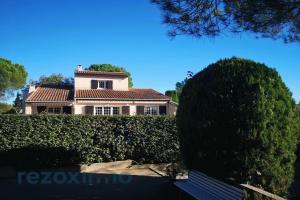 Picture of listing #326893746. House for sale in Garrigues-Sainte-Eulalie