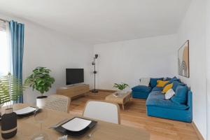 Picture of listing #326894346. Appartment for sale in Issy-les-Moulineaux