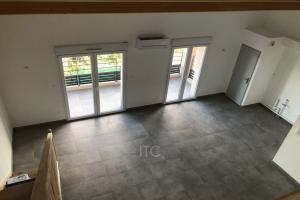 Picture of listing #326910812. Appartment for sale in Trets