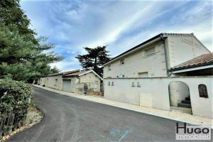 Thumbnail of property #326918174. Click for details