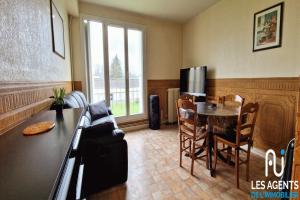 Picture of listing #326924862. Appartment for sale in Beaugency