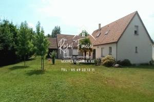 Picture of listing #326934453. House for sale in Loches